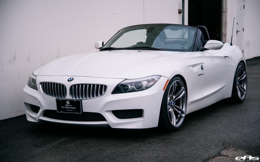 BMW Z4 sDrive 3.5is Alpine White by EAS '2016